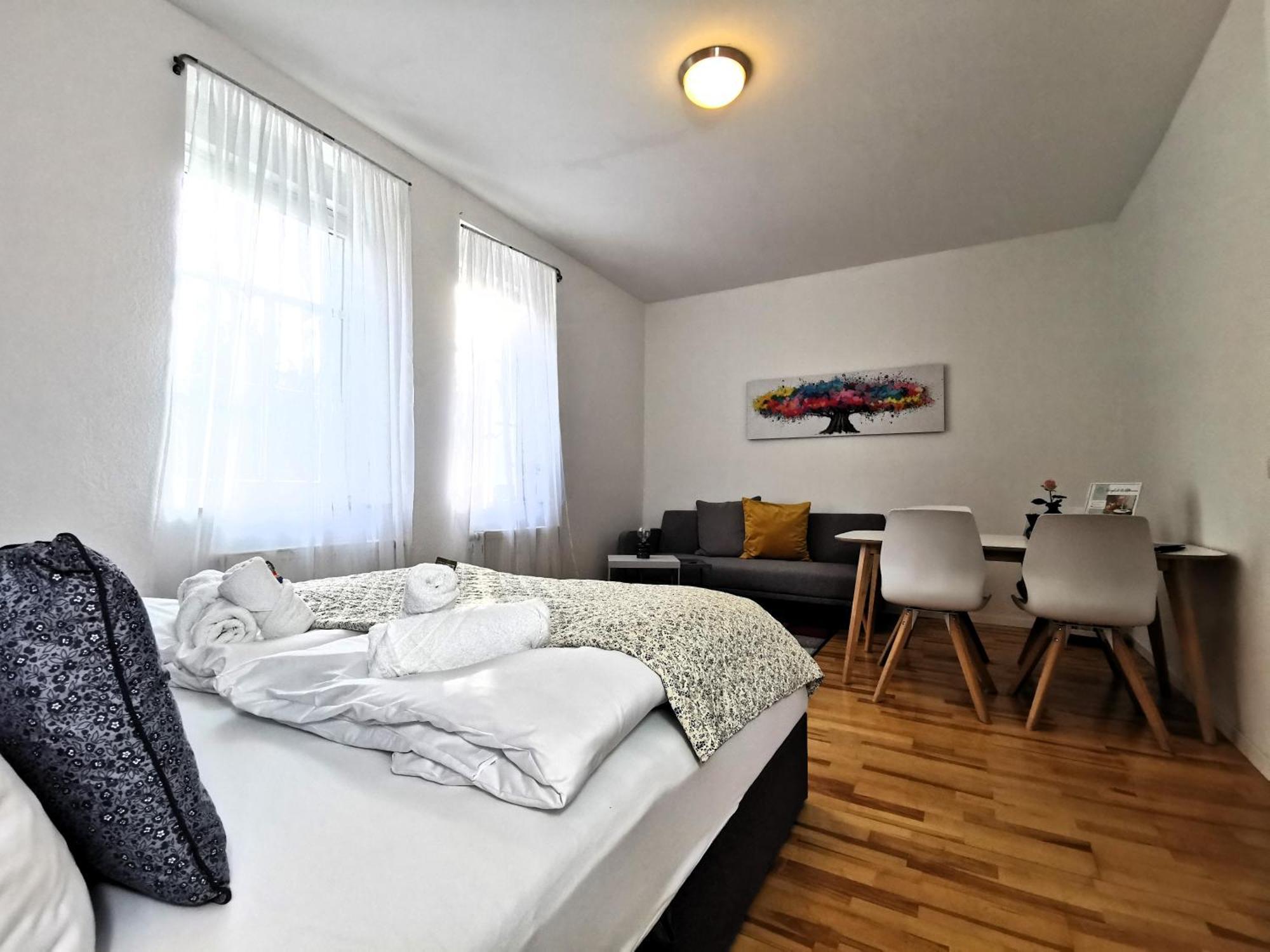 Bohnapartments Steigerwald - Natur In Der Stadt - Vollausstattung - Wlan - Gratis Parkplaetze แอร์ฟวร์ท ภายนอก รูปภาพ